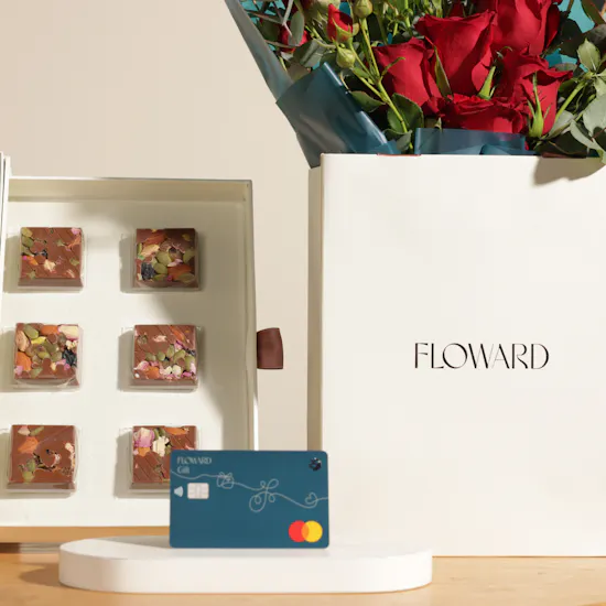 Floward 50 BHD Card and Chocolate Box | Sweet Sparkling Flower