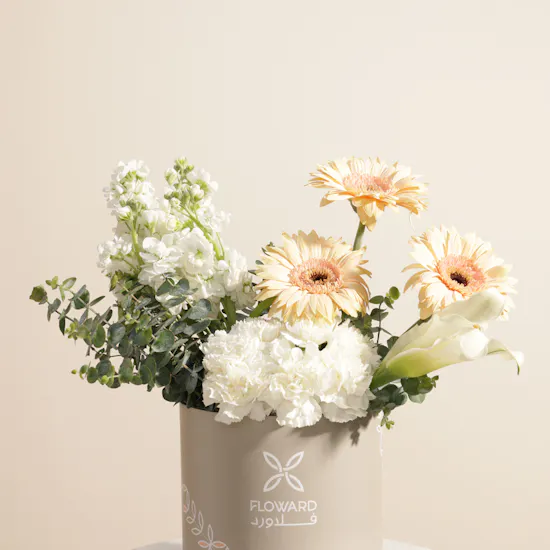 Soft Bloom Flower Box