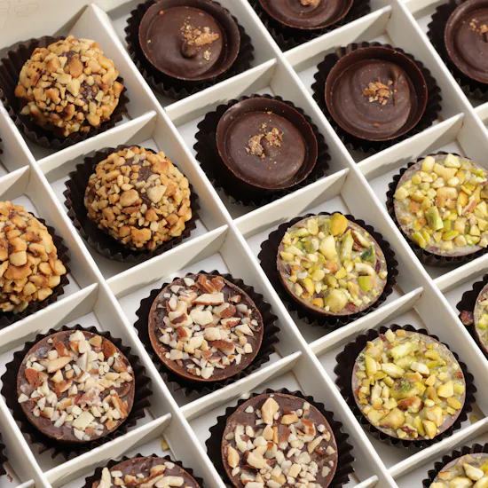 Floward Medium Chocolate Box