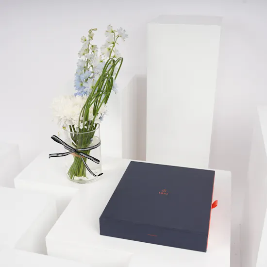 Nua Dates Slipcase Gifting Box 500g | Blooms Vase