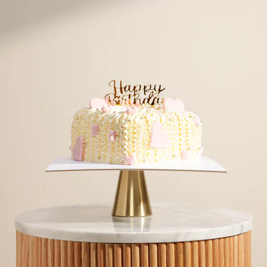 Floward Happy Birthday Yarn Heart Cake