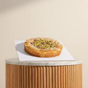 كنافة بجبنة الموزاريلا من فلاورد