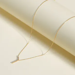 Gold Land Curved Diamond Women’s Necklace Gold Land Curved Diamond Women’s Necklace