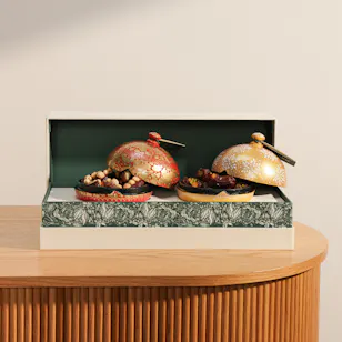 Bonbonniere Assorted Nut-Stuffed Dates Gift Set