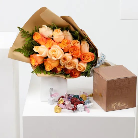 Flōs Mini Al Bait Al Oud Box | Rose Bouquet