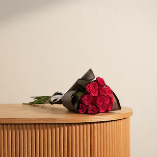 Crimson Red Roses Bouquet | 12 Flowers