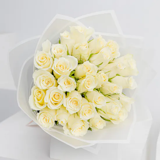 Graceful White Rose Bouquet