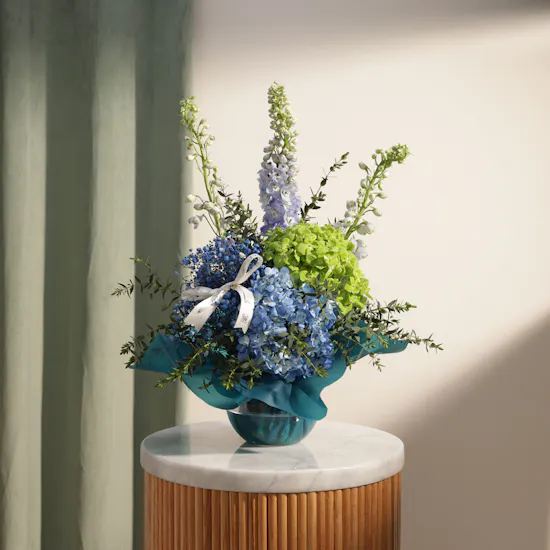 Garden Paradise Flower Vase