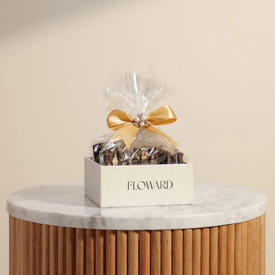 Floward Artisan Nut Chocolates Bars Box
