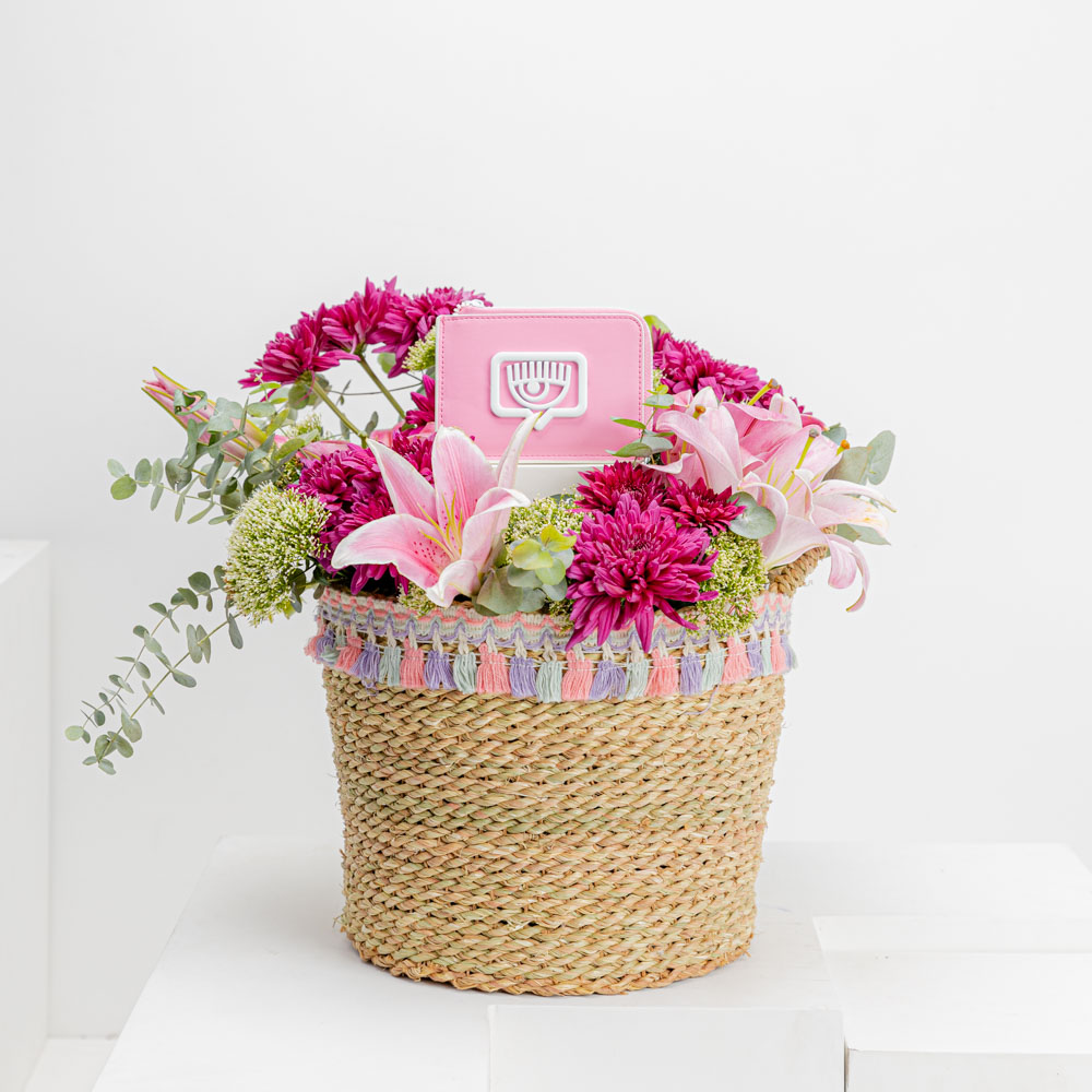 Chiara Ferragni Cardholder Flowers Basket Floward Greater Cairo