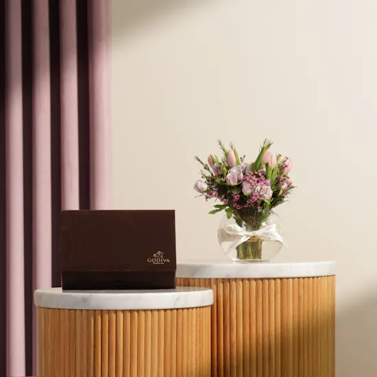 Godiva Royal Chocolate Box | Symbol of Appreciation Flowers Vase