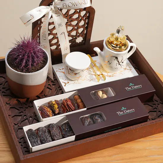 The Elegant Gathering Gift Tray