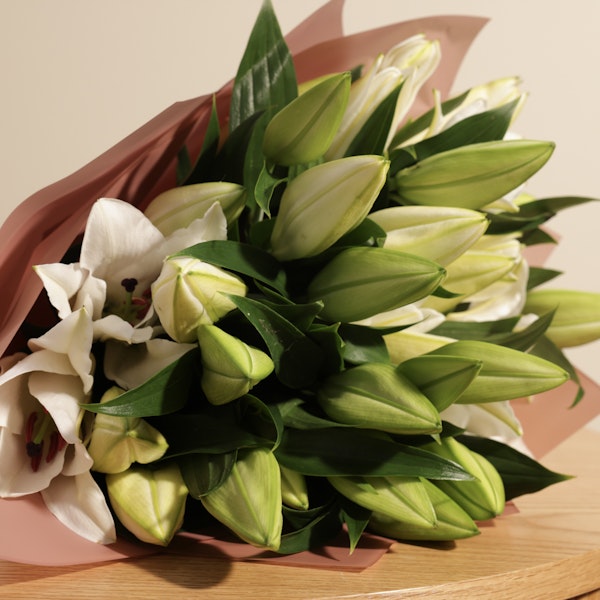 Timeless White Lilies Bouquet | 12 Flowers