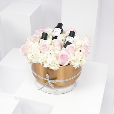 Mubkhar Fragrance with Soft Petals Vase