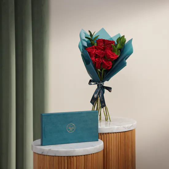 Venchi Murrine Cremino and Gianduiotto Chocolates Blue Gift Box | Delightful Flowers
