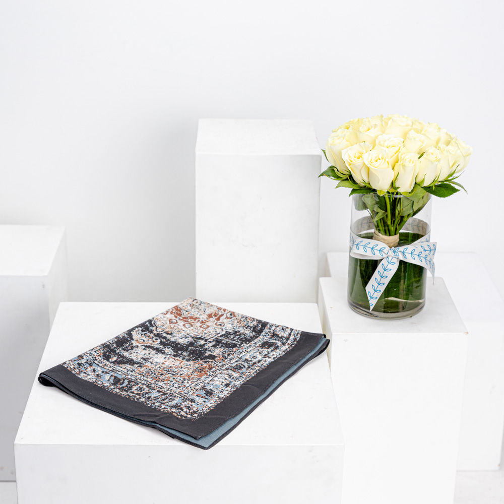 Jude Dora Scarf | White Rose 