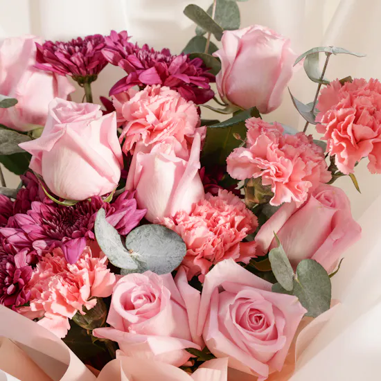 Touch of Adoration Gift set