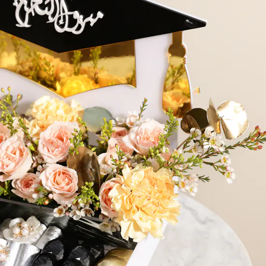 Floward Graduation Chocolate Tray | Achievement Flowers