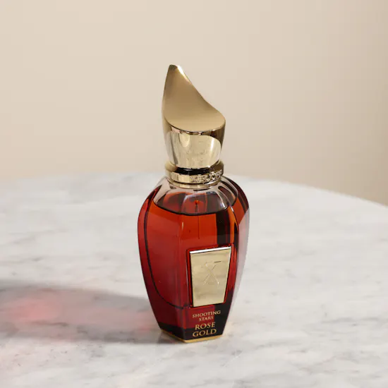 مجموعة عطر عنبر و روز جولد او دي بارفيوم للجنسين من زيرجوف