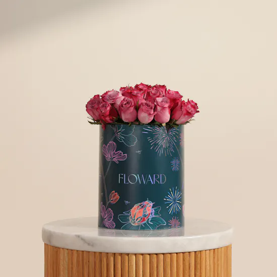 Royal Purple Rose Box | 25 Flowers