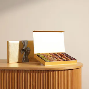 Bateel Gold Palm Rectangular Box Large | 1065gm Bateel Gold Palm Rectangular Box Large | 1065gm