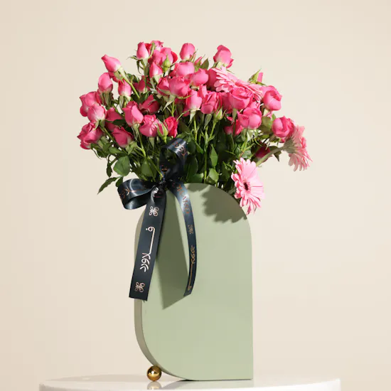 Amazing Fuchsia Baby Rose Vase