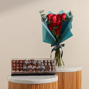 Rhône Hajj Chocolate Acrylic Tray | Bright Reign Flowers Rhône Hajj Chocolate Acrylic Tray | Bright Reign Flowers
