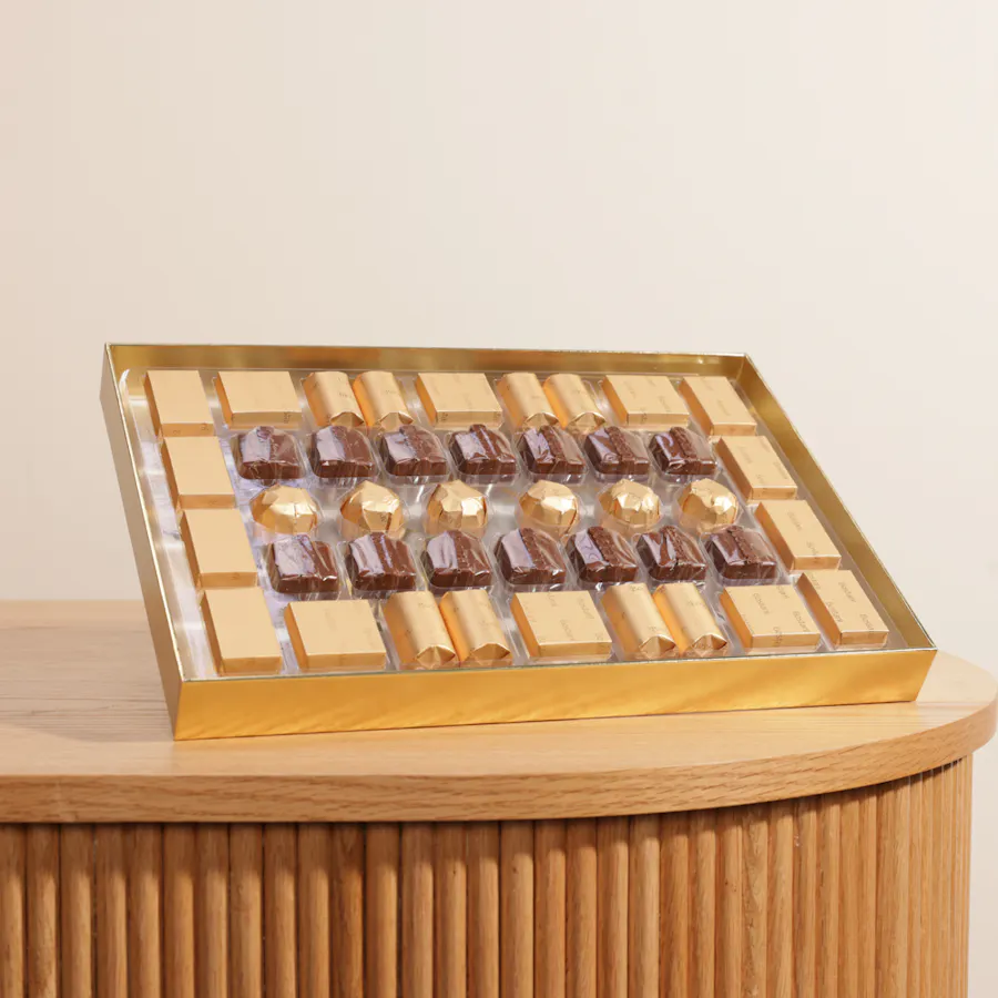 Bostani Black Leather Chocolate Box | 42 Pieces 2