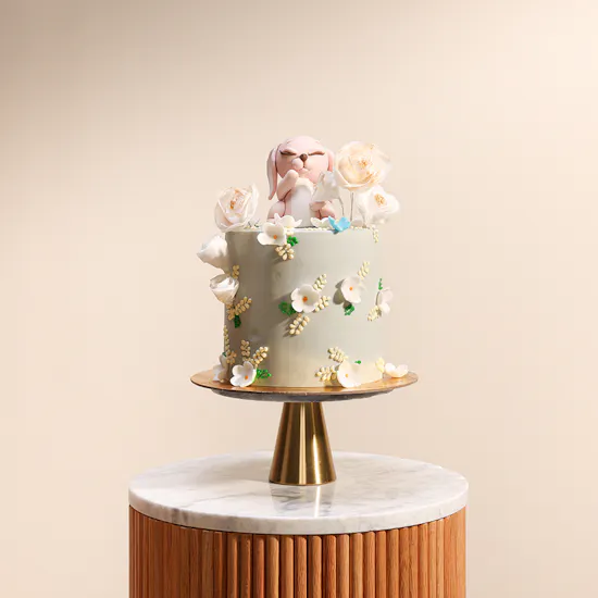 Floward Bunny Vanilla Cake | Elegance Flowers Bouquet