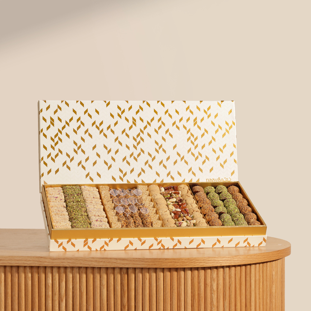 صندوق حلى ذا جولد كوليكشن كبير من نقوة