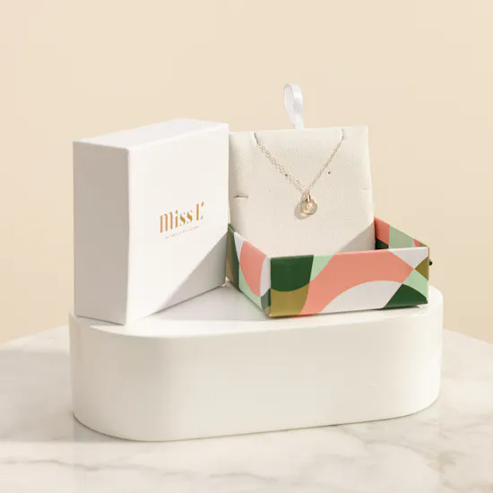 Miss L' by L'azurde Pearl Necklace