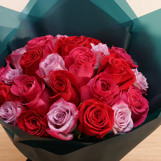 Charming Roses Bouquet