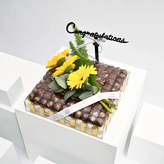 Levo Square Chocolate Tray | Congratulation Blooms