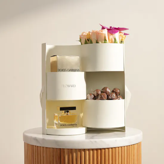 Dolce & Gabbana The One EDP For Women | Chocolates and Flowers Treasure Box