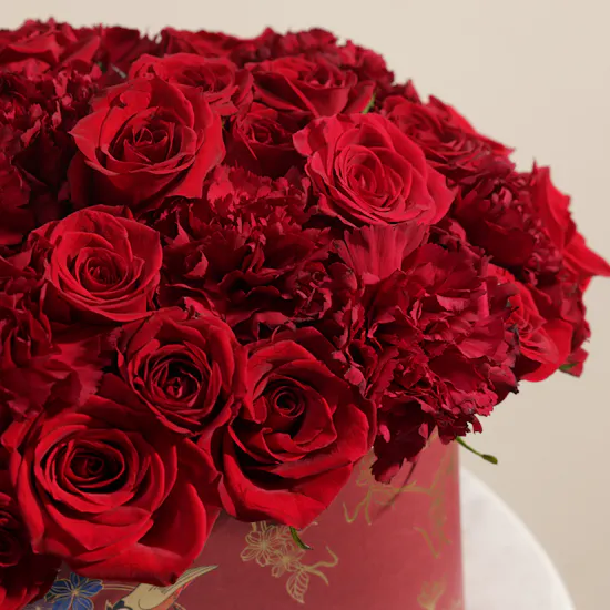 Love Accent Flower Box