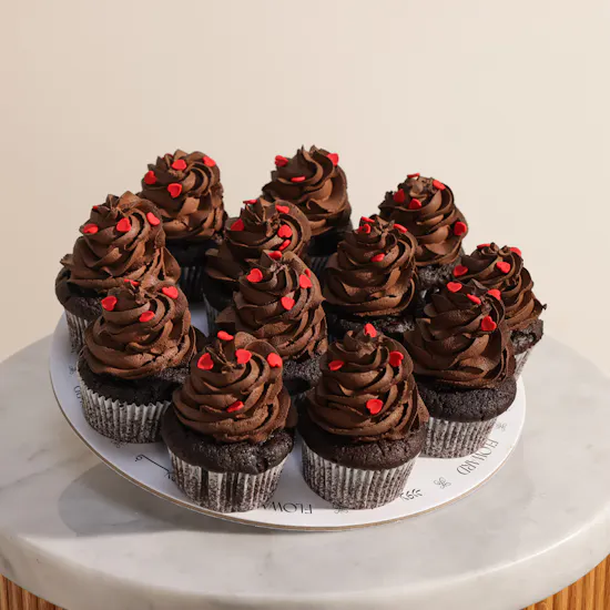 Floward Mini Hearts Chocolate Cupcakes