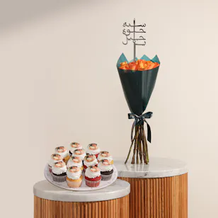 December Cake Personalized Photo Cupcakes | Birthday Flowers