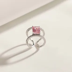 Floward Pink Princess Cut Double Band Women's Ring | Size 7