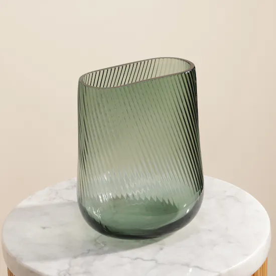 Nude Essentials Opti Vase