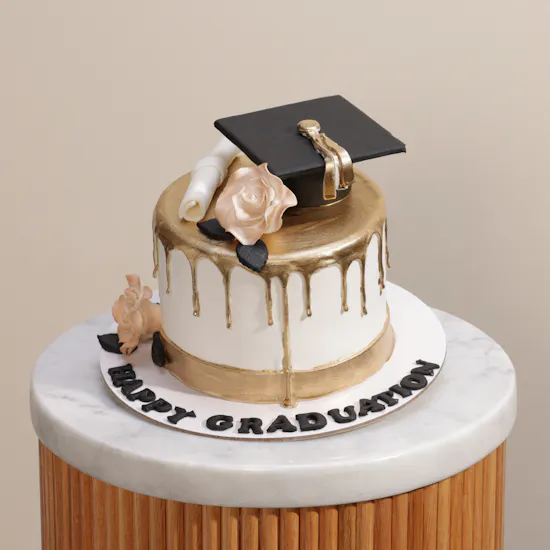 Floward Graduation Chocolate Cake