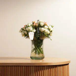 Dreamy Bloom Flowers Vase