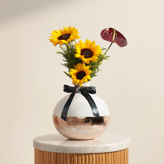 Golden Aura Flower Vase