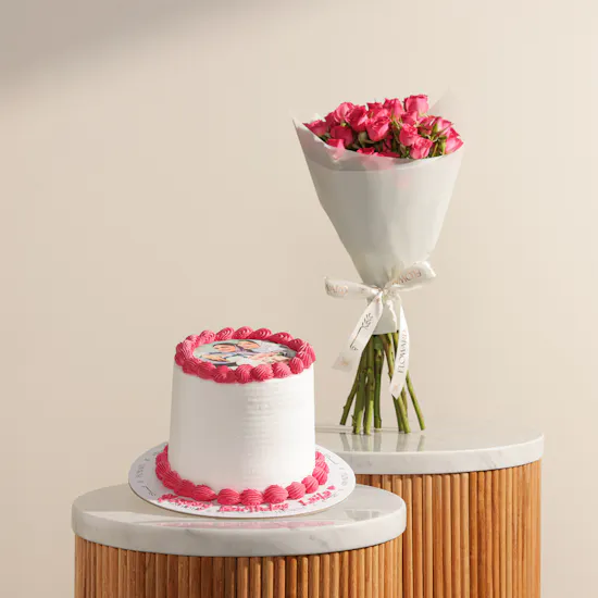 Floward Personalized Fuchsia and White Photo Cake | Delicate Flower Bouquet