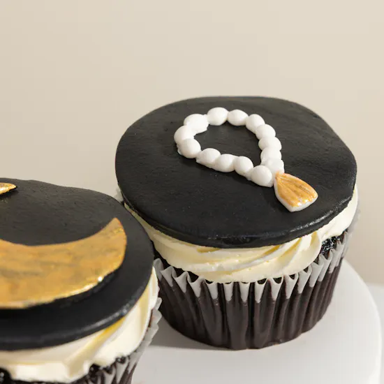 Floward Hajj Chocolate Cupcakes