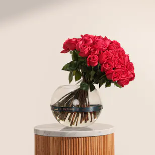 Fuchsia Roses Vase Fuchsia Roses Vase
