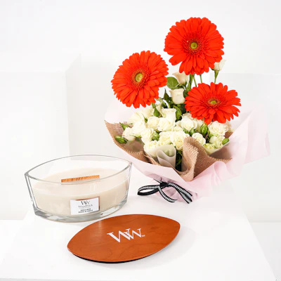 WoodWick Vanilla Bean Ellipse Candle | Bright Flowers WoodWick Vanilla Bean Ellipse Candle | Bright Flowers
