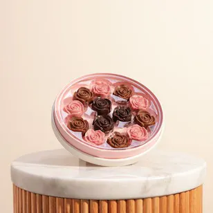 Bostani Rose Chocolate Box | 13 Pieces