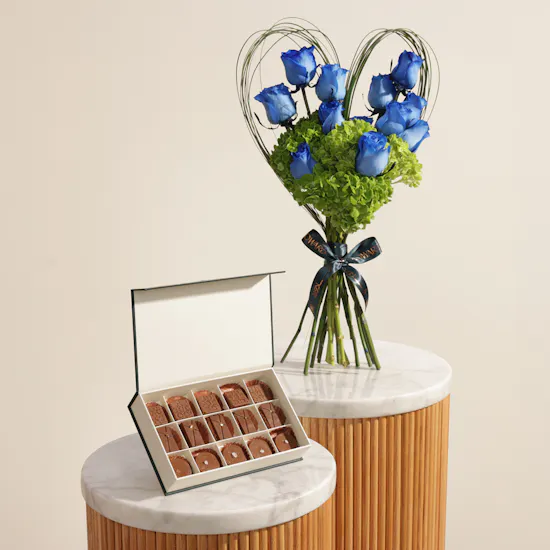 Floward Luxurious Chocolate Small Box | Royal Harmony Flower Bouquet