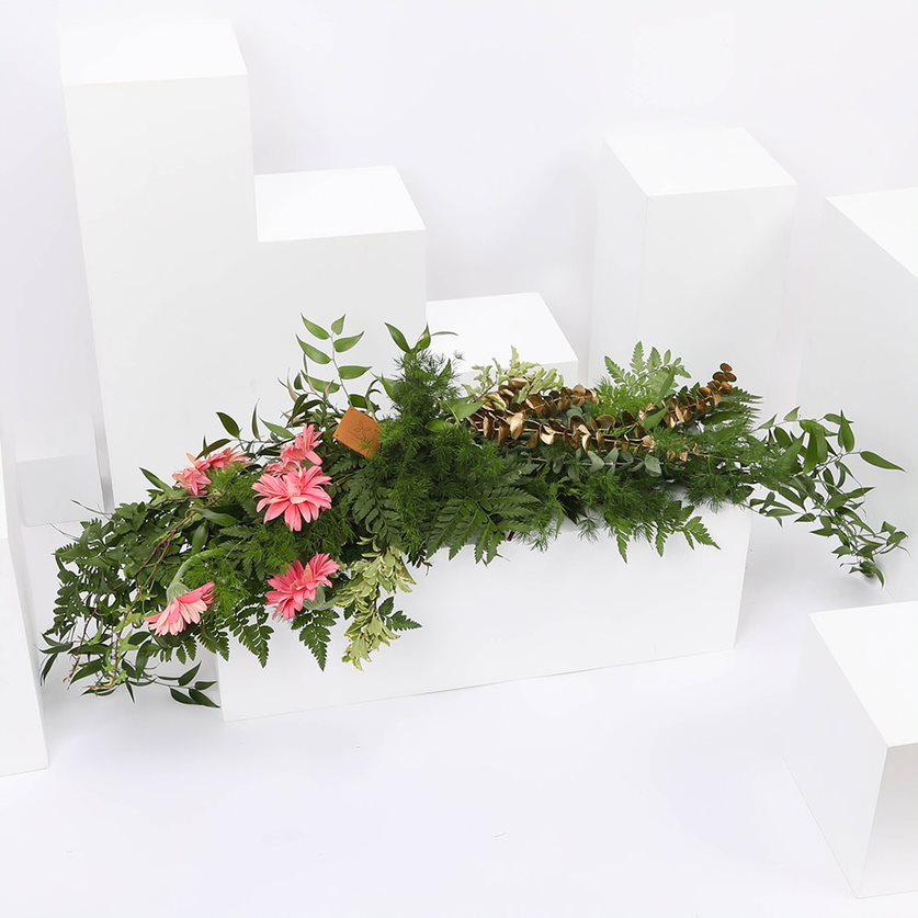 تنسيق ورود لطاولة الطعام