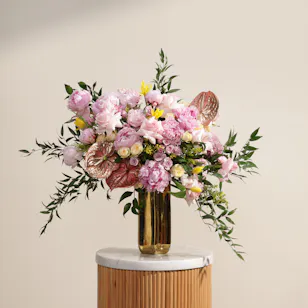 Royal Golden Blush Flower Vase